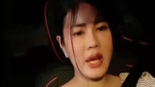 ตัดจากฉากหนังโป๊ นางเอกนมสวย เห็นว่าเป็นพริตตี้สาวไทย ที่กำลังดัง โดนหนุ่มเกาหลี ดูดปากจนหัวนมตั้งงอนขึ้นเลยเห็นไหม
